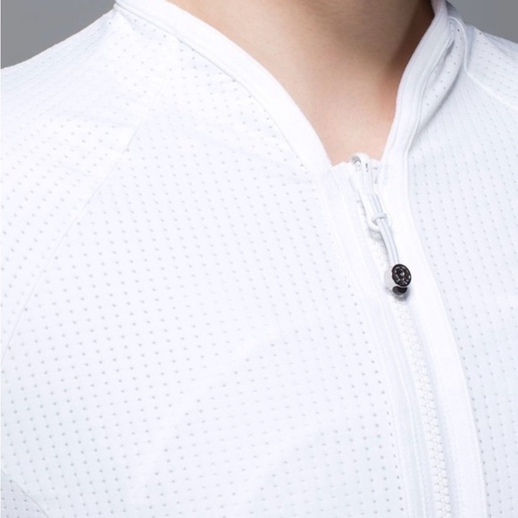 Lululemon Find Your Bliss Jacket Reversible Mesh Zip Up Cream White - Picture 3 of 9